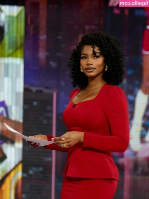 Taylor Rooks [ taylor-rooks ] - Dm me now I’m online 😜😈