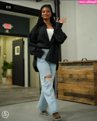 Taylor Rooks [ taylor-rooks ] - Who doesn t love big titties
