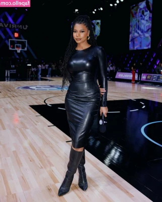 Taylor Rooks [ taylor-rooks ] - These legs would look best wrapped around you
