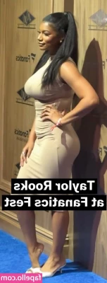 Taylor Rooks [ taylor-rooks ] - This is how you re supposed to wear overalls  correct
