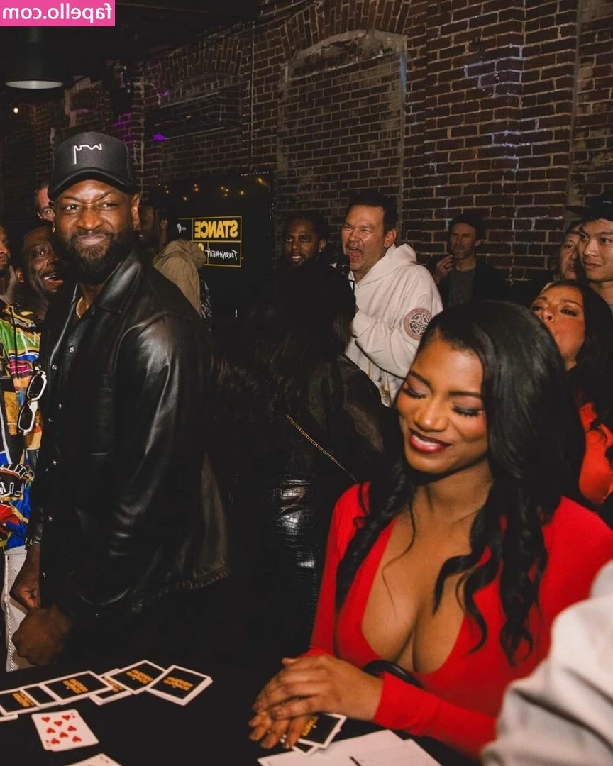 Taylor Rooks [ taylor-rooks ] - Does this picture make you want to put it in my tight ass