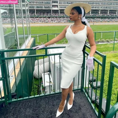 Taylor Rooks [ taylor-rooks ] - This little strip tease was a bit much and got me in a very… very