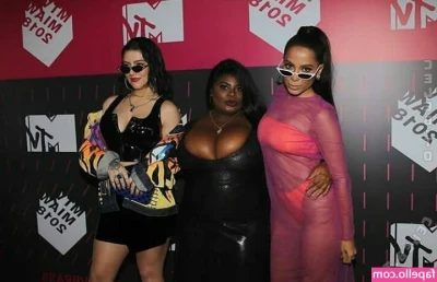 AnittaOficial - Have you been a naughty boy?