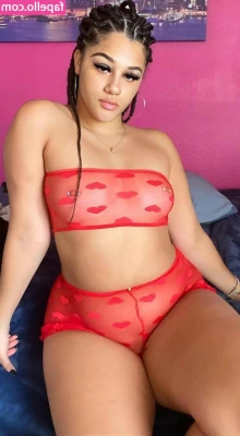 Bigbootyxo - Lil booties matter too🥺😛