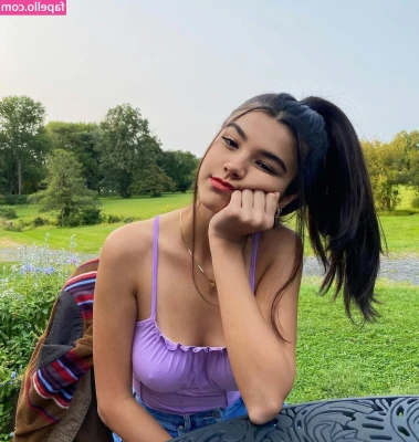 Sara Echeagaray [ sara-echeagaray ] - cute & petite photoset 💘