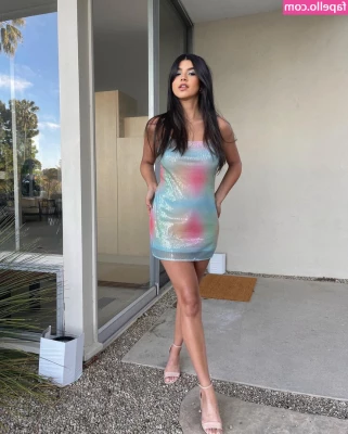Sara Echeagaray [ sara-echeagaray ] - Trying to get as stuffed as I was yesterday!! 🤭💕 Is anyone