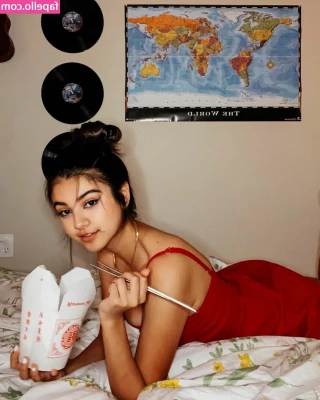 Sara Echeagaray [ sara-echeagaray ] - I love showing you my tits