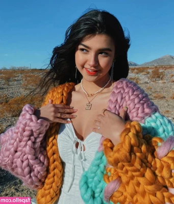 Sara Echeagaray [ sara-echeagaray ] - Hola chicas 💕💕