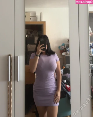 Joanax2003 - I Got a Facial By a 65 Yr old Guy.. So fucking Hot :)