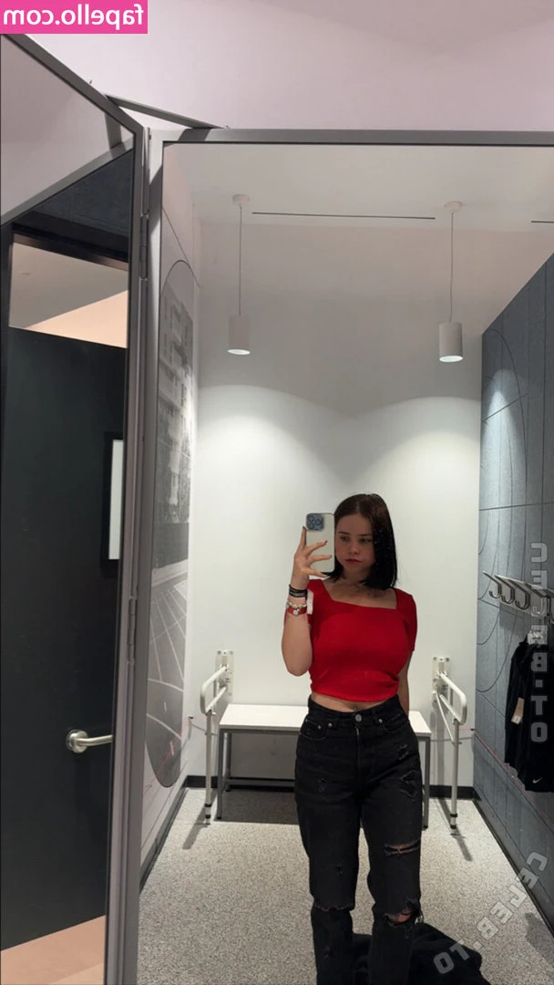 Joanax2003 - late night snack