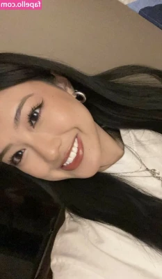 Gabby.hua [ gabby-hua ] - Sometimes when I m bored I like to finger myself and I lose control 