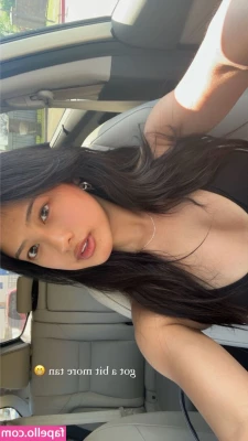 Gabby.hua [ gabby-hua ] - does ice cream make anybody else horny
