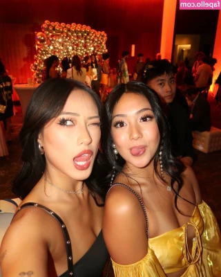 Gabby.hua [ gabby-hua ] - Tip  5 00 to get two personal nudes in your dms