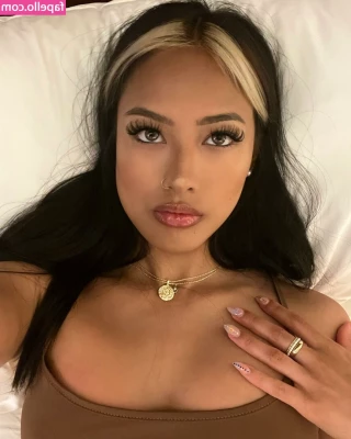 Gabby.hua [ gabby-hua ] - Never paying for an Uber again in my life because you exist for that