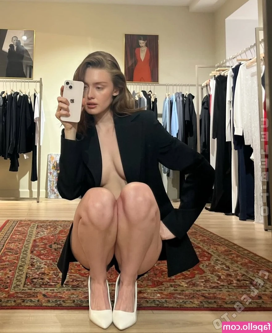 Camila Kova [ camila-kova ] - La da di, oh la di da 😏😏😏😏🥰🥰🥰