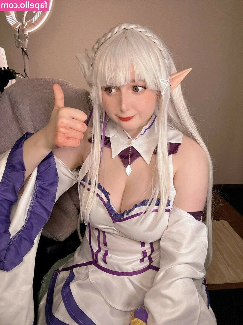 risa_chh [ risa-chh ] - I'm not wearing any panties! 😏