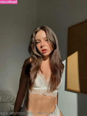 brenda_aax [ brenda-aax ] - Choose your custom for valentine's day🥰