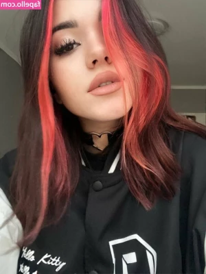 jessica_jess2 [ jessica-jess2 ] - Wanna play with me 😈