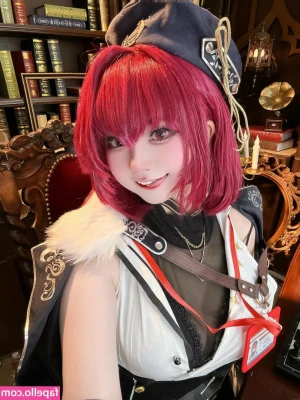 Taotan Taotan_cos [ taotan-taotan-cos ] - Happy Friday, you look lovely 😏 from up here