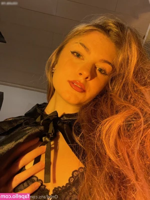 maikeelenna - Make yourself cum for me, baby. 🤤💦