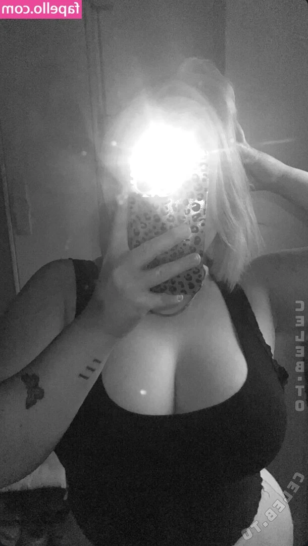 Lz_Mrcd [ lz-mrcd ] - Been inactive for a while sorry guys 😪 life been kicking my butt.