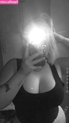 Lz_Mrcd [ lz-mrcd ] - Been inactive for a while sorry guys 😪 life been kicking my butt.