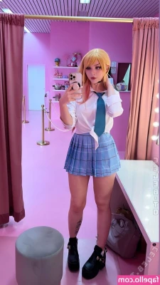 Vahnilly - Imagine me crawling towards you...