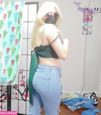 MegalodonVT - If you're in the mood to cum you better check your DMs, baby!💕