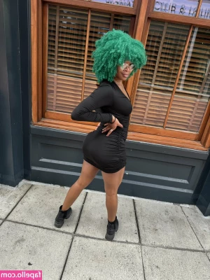 Robinn Ranger [ robinn-ranger ] - I m free tonight baby  so let s sext   pics and vids until you