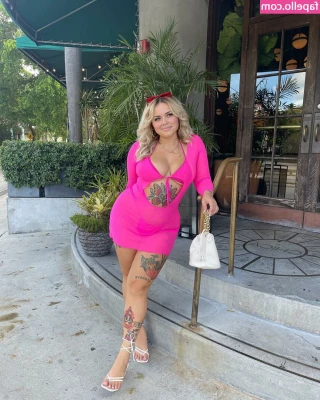 Dominiquert1 - Do you like her better, slow and deep or fast and hard?🔥🤤Or