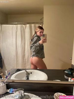 Rachel Mann [ rachel-mann-2 ] - You look thirsty let me fix you a drink