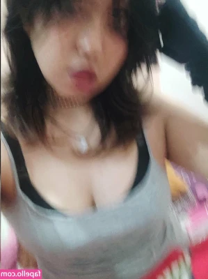 mxronaa - It’s HUMPDAY! Send me a tip if you want to celebrate my favorite