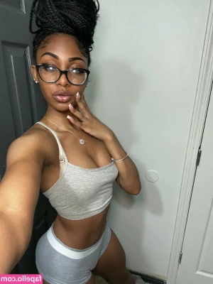 uluvvskye - Squeaky Clean 💦