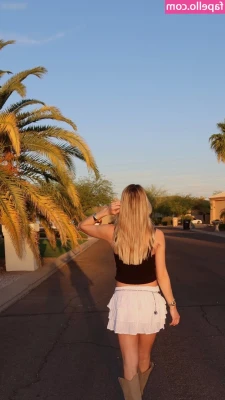 Anna Seidel [ anna-seidel ] - Good Morning my lovelies! A busy day at work ahead, I better get up!