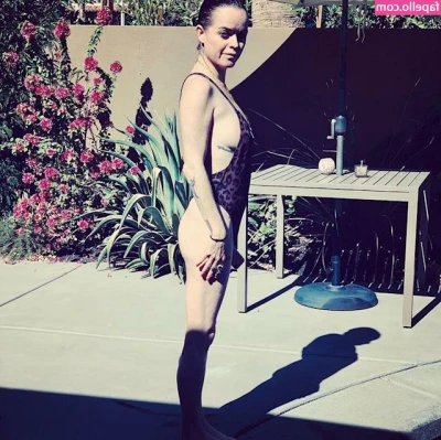 Taryn Manning [ taryn-manning ] - Hey babes ❤️ I’m finally back from my music festival!!! Can’t