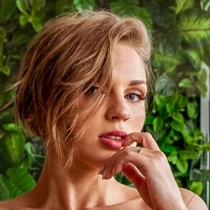 ladyserenafree