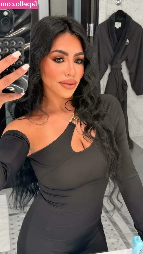 Jazmine Salazar [ jazmine-salazar ] - merry christmas ! 🎄 ❤️ hope everyone has a great day