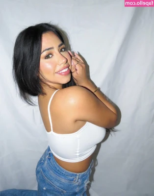 Jazmine Salazar [ jazmine-salazar ] - Are you a fan of the Love Hashira?