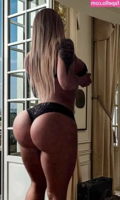 Victoria Lomba [ victoria-lomba ] - Message for y all  some of you might of got this to your dms already