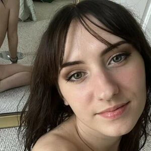 Victoria B