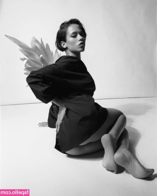Taylor Russell [ taylor-russell ] - Sheesh