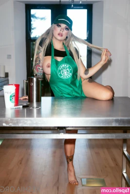 Kawaiikeshia - I love having my fingers inside her 🥵