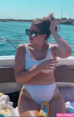 missimpurfect - Goodnight from me and tight pussy 😏