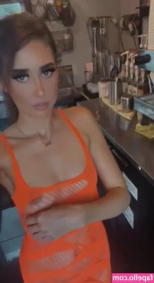 Baristademi - wanna squish?