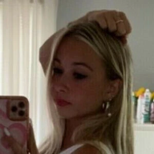 Sexydumbblonde