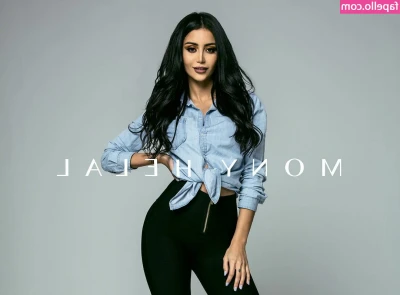 Mony Helal [ mony-helal ] - Those black nylons are lovely combination with jeans, and if you add