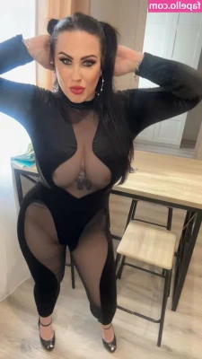misstiti93 - Guys, on a brighter note, id like to do a cosplay for a video from in