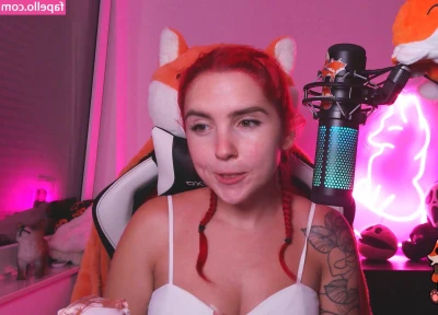 madamefoxyy - Hope everyone has a great weekend!!!