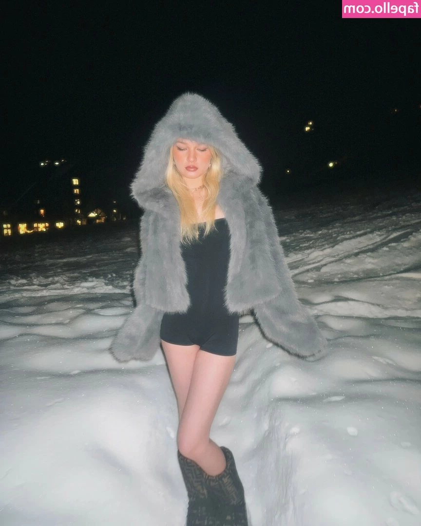 Abby Paradise [ abby-paradise ] - Feeling wild today comme talk to me 🐷