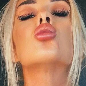 sexyblondiespring